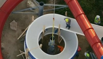 Tragédia vo vodnom parku. Muž sa zasekol v potrubí vedúcom k toboganu