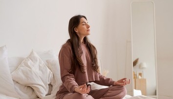 Môže meditácia pomôcť pri rakovine? Odborníčka má jasnú odpoveď