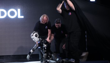 VIDEO: Veľké fiasko Rusov. Slávnostne predstavili humanoidného robota, totálne ich znemožnil