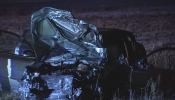 Autá odhodilo do poľa. Pri fatálnej nehode v Dunajskej Strede sa ťažko zranilo aj dievčatko