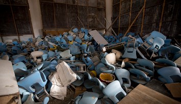 Pol roka po Riu: Bordel, vytrhnuté stoličky a suchá tráva