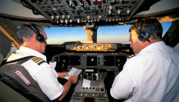Všimli ste si, že piloti takmer nikdy nemajú dlhú bradu? Dôvod súvisí s bezpečnosťou