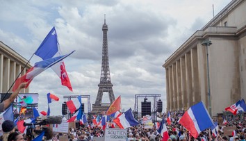 Francúzski učitelia nenastúpili do práce, pre chaotickú covidovú politiku vyhlásili štrajk