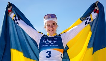 Historicky prvou víťazkou päťdesiatky žien na ZOH sa stala Švédka  Ebba Anderssonová. Boj o bronz bol napínavý