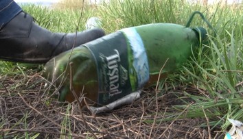 Čistý hnus, cesty lemujú fľaše plné moču. Môžu za to kamionisti