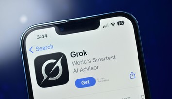 Ľudí vyzliekala na požiadanie. EÚ vyšetruje Muskovu sieť X pre vytváranie nevhodných fotografií žien a detí