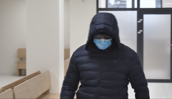 Vynášal detaily z vyšetrovania vraždy a lustroval ľudí. Bývalý policajt priznal vinu, no trest sa mu nepáči