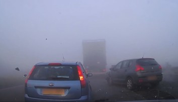 Jesenné počasie môže byť na cestách zradné. Pozrite sa, na čo si dávať za volantom pozor