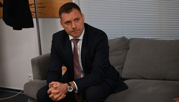 Dostal košom. SNS odmietla prijať Tomáša Tarabu do strany, pre „zlú skúsenosť“ s Huliakom sú opatrnejší