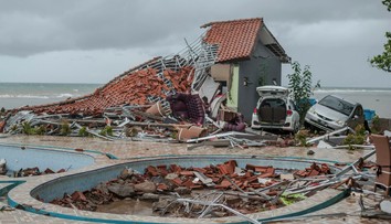 Indonéziu môže zasiahnuť ďalšia vlna cunami, varujú experti
