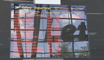 Odškodnenie za zmeškaný alebo zrušený let. Zisťovali sme, na čo máte nárok a na koho sa obrátiť