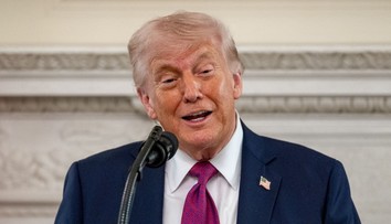 Trump prišiel o veľkého spojenca: Pomáhal mu dostať sa k moci, teraz si sype popol na hlavu