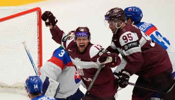 Na MS v hokeji porazil Slovákov, teraz mieri do Bratislavy. Slovan hlási zaujímavú posilu