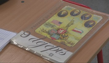 Medzery vo výučbe dejepisu: Rozumejú mladí študenti významu Nežnej revolúcie?