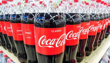 Trump oznámil zmenu v zložení americkej Coca-coly. Firma podľa neho súhlasila s náhradou kľúčovej ingrediencie