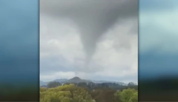 FOTO+VIDEO: Českom sa prehnalo tornádo. Meteorológovia hovoria o prvom takomto jave tento rok