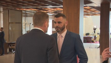 Súhrn týždňa: Rokovanie parlamentu sa nezaobišlo bez incidentu. O rozruch sa postaral I. Matovič (Cirkus Politikus)