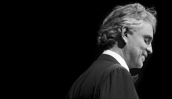 Andrea Bocelli spadol z koňa. Skončil v nemocnici