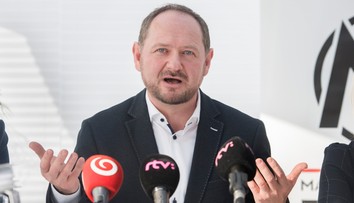 Vzniká nová politická strana. Odmieta spoluprácu so Smerom, SNS aj kotlebovcami