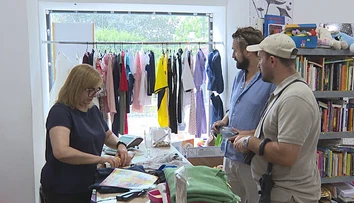 Pomáhali stovkám rodín, teraz sami potrebujú pomoc. Charity shopy dusí DPH