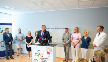 Mama darovala dcére obličku. Slovenskí lekári dosiahli historický úspech