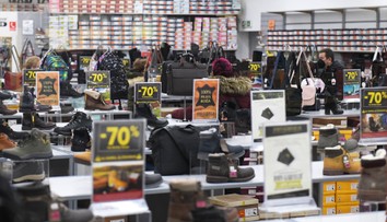 Novoročné výpredaje sú v plnom prúde: Zisťovali sme, ktoré produkty sa oplatí kupovať