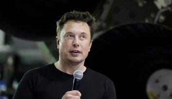 Tesla a Musk musia zaplatiť pokutu, Musk odíde z funkcie predsedu predstavenstva