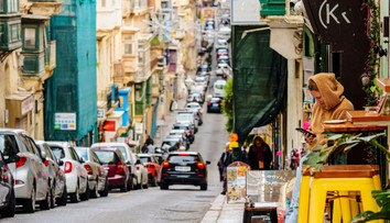 Vráť vodičák a dáme ti 25-tisic eur. Európska krajina prišla s neobvyklým riešením dopravných kolón