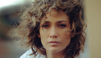 J.Lo ako sexy policajtka: Tejto by ste sa dali zatknúť aj dobrovoľne