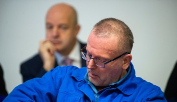 Obnovené pojednávanie s údajným bosom gangu sýkorovcov museli prerušiť. Na súde je nahlásená bomba