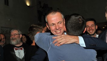 Fiabáne predá služobné Audi a vráti Žiline parkovanie