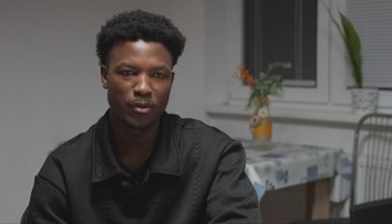 Teroristi mu zabili matku a sestry. Isa sa skrýval v lesoch, nový život našiel na Slovensku