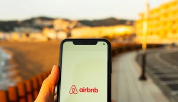Krátkodobé ubytovania cez platformy čakajú nové pravidlá. Hrozia tisícové pokuty