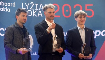 VIDEO: Z dlhodobého zranenia Petry Vlhovej vyťažili iní. Spoznali sme ocenených v ankete Lyžiar roka