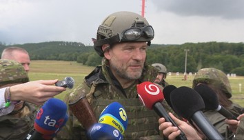 Boli sme sa pozrieť na výcvik do národných obranných síl. Nie je to hra na vojačikov, odkazuje prezident