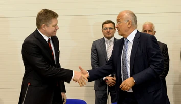 Beljajev: Nebudujem súkromný rybník, Remišová nezmyselne konštruuje