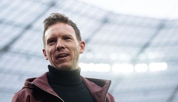 Kouč Nemecka musí čeliť kritike. Športový riaditeľ sa ho zastal: Je to top tréner