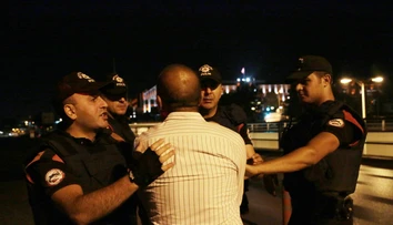 V Turecku sa dostane na slobodu 38-tisíc väzňov. Väznice nemajú priestor pre pučistov