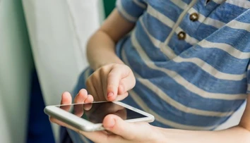GPS hodinky či trackery: Ako majú rodičia prehľad o pohybe svojich detí?