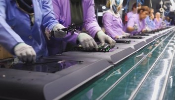 Samsung v Galante začal prepúšťať ľudí, niektorí dostanú aj televízor