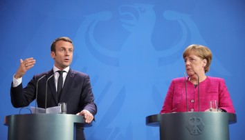 Lídri EÚ sa nedohodli na top pozíciách v EÚ a zvolali krízový summit