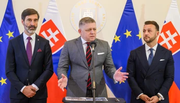 Koalícia hľadá dohodu pred schôdzou. Na stole je voľba poštou aj Taraba