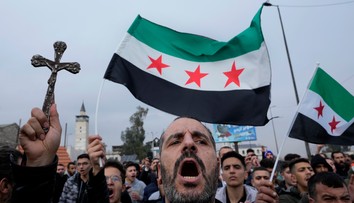 Napätie v hlavnom meste Sýrie. Do ulíc vyšli demonštrovať kresťania, dôvodom bol podpálený vianočný stromček