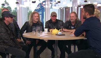 Hokej sledujú aj české legendy. "Kabáti" okomentovali náš zápas proti Kanade