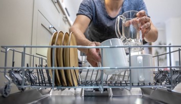 Umývačka neumýva tak, ako má? Väčšina ľudí zabúda na dôležitú vec