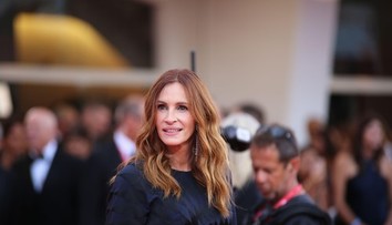 Scénu z filmu Pretty Woman zažila aj v realite: Julii Roberts odmietli v pražskom obchode predať kus oblečenia
