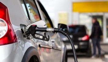 Koniec dobrých správ pre vodičov? Cena paliva bola najnižšia za posledného pol roka