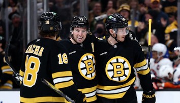 České šialenstvo v NHL. Zacha narúbal Rangers štyri góly, Pastrňák so šiestimi asistenciami