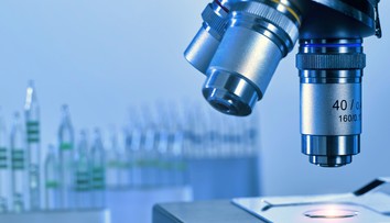 Objav, ktorý môže byť prelomový. Experiment odhalil, že kov má rovnakú schopnosť ako ľudská koža