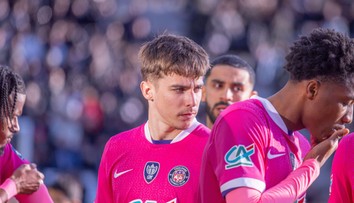 Veľký večer pre Mária Sauera, v Parku princov si zahral takmer celý zápas. PSG však vyhralo